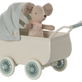 Carrito con bebé ratón - menta