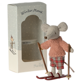 Ratón de invierno con juego de esquí, Hermana mayor