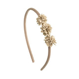 Diadema con tres florecitas beige