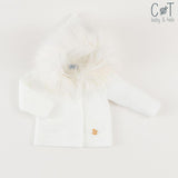 Chaquetón Blanco con Pompón de Pelo Natural