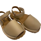 Menorquina beige con cierre