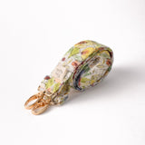 Funda para el móvil + cinta de Petite Mafalda - Iphone 15