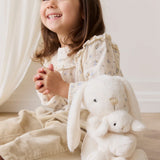 Frankie the Hugging Bunny - Marshmallow